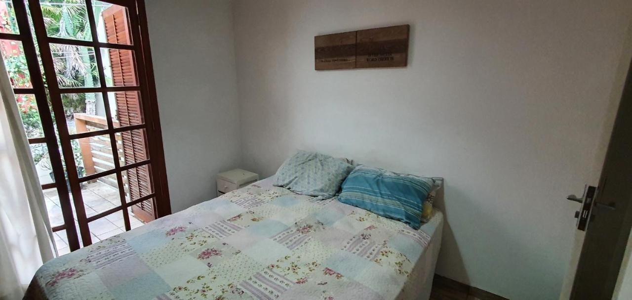 Casa De Pinheiros Сasa de vacaciones *